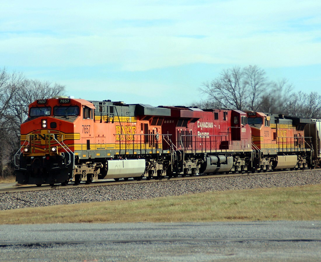 BNSF 7657